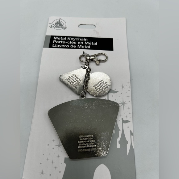 NWT Disney Toy Story Star Command Buzz Lightyear Metal Keychain - Picture 3 of 4